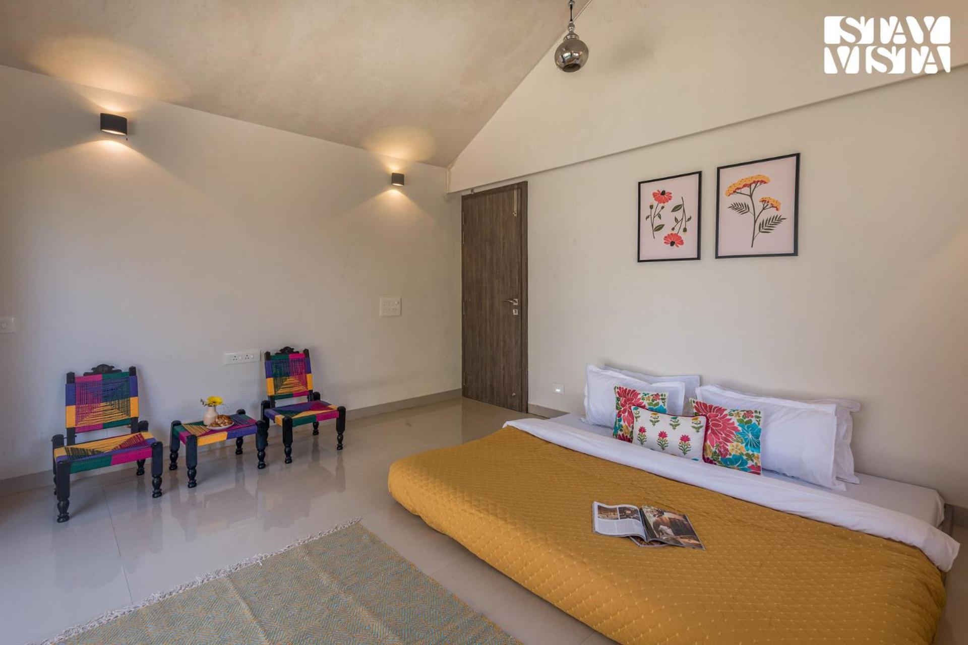Stayvista'S Silver Grove - Serene Haven With Expansive Lawn & Terrace Насик Экстерьер фото